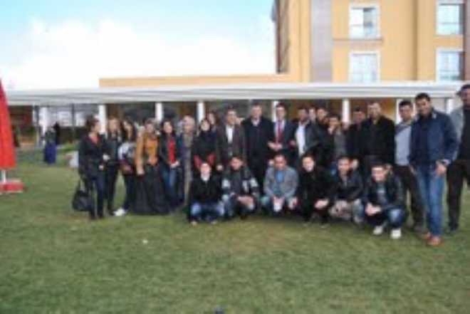 Ak Parti İpekyolu Gneçlik Kolları Bir İlki Gerçekleştirdi...