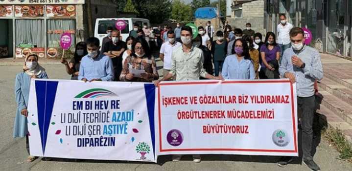 Gözaltılara tepki büyüyor: Kobanê düşmedi HDP de düşmeyecek