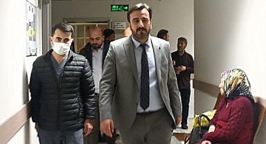 Başhekim Sarıkaya, hastane içi deneyimleri aralıksız sürdürüyor.