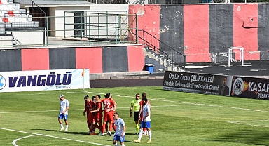 Vanspor'dan Ankaraspor Demirspor'a yarım düzine gol!