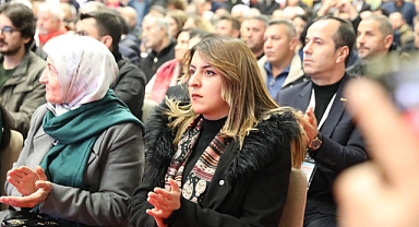 İpekyolu Belediye Eşbaşkanı Uzunay, Turizm ve Seyahat Fuarında