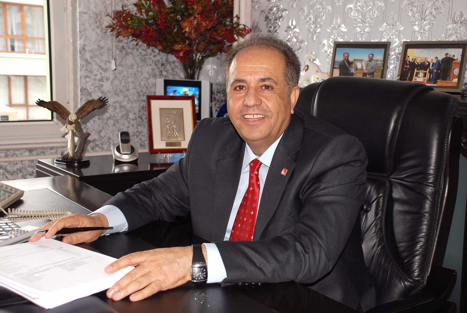 Zahir Kandaşoğlu'dan VAN TSO Gönderme..
