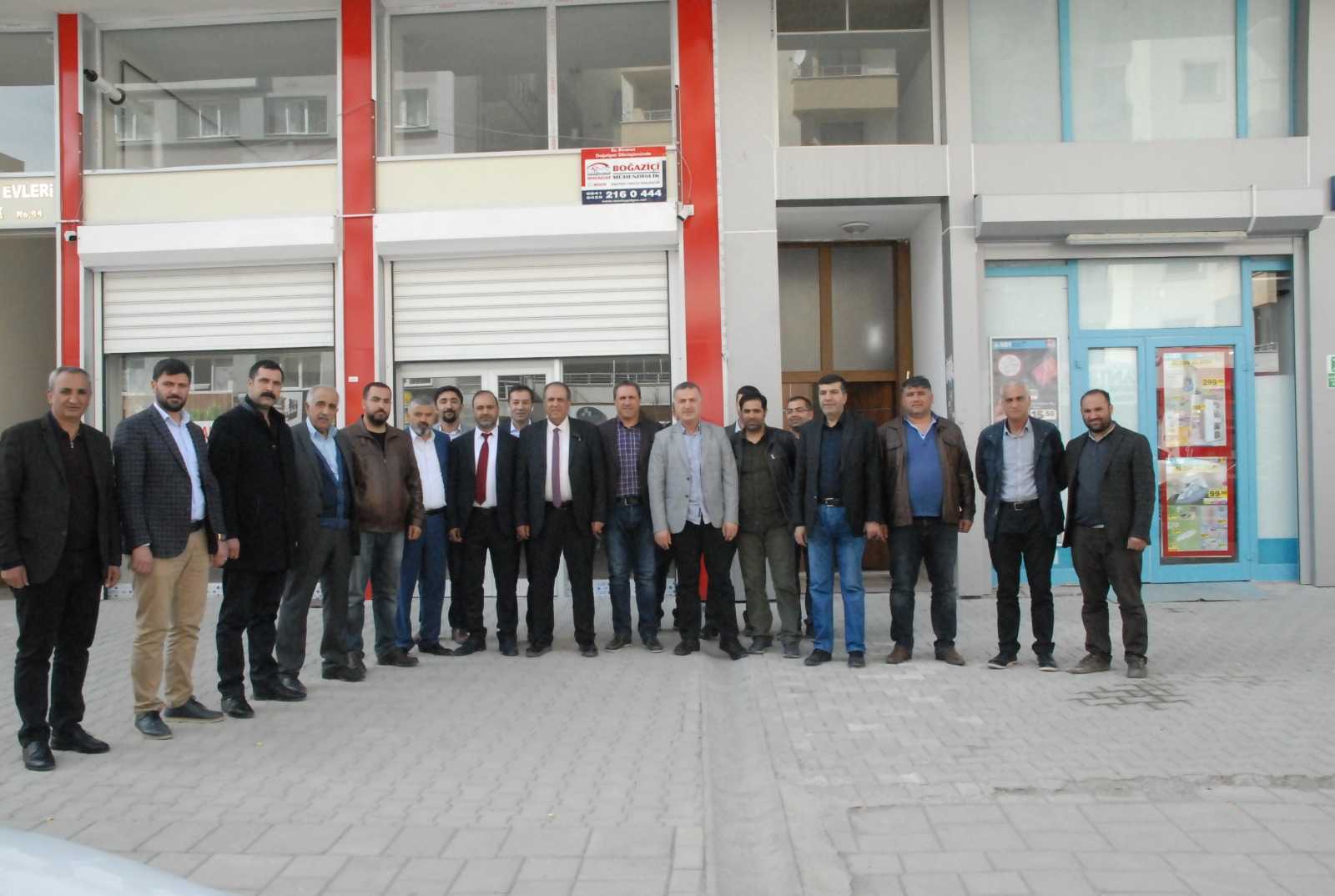 Kandaşoğlu’ndan Yapsatçılar ve Kooperatifçiler Derneğine ziyaret