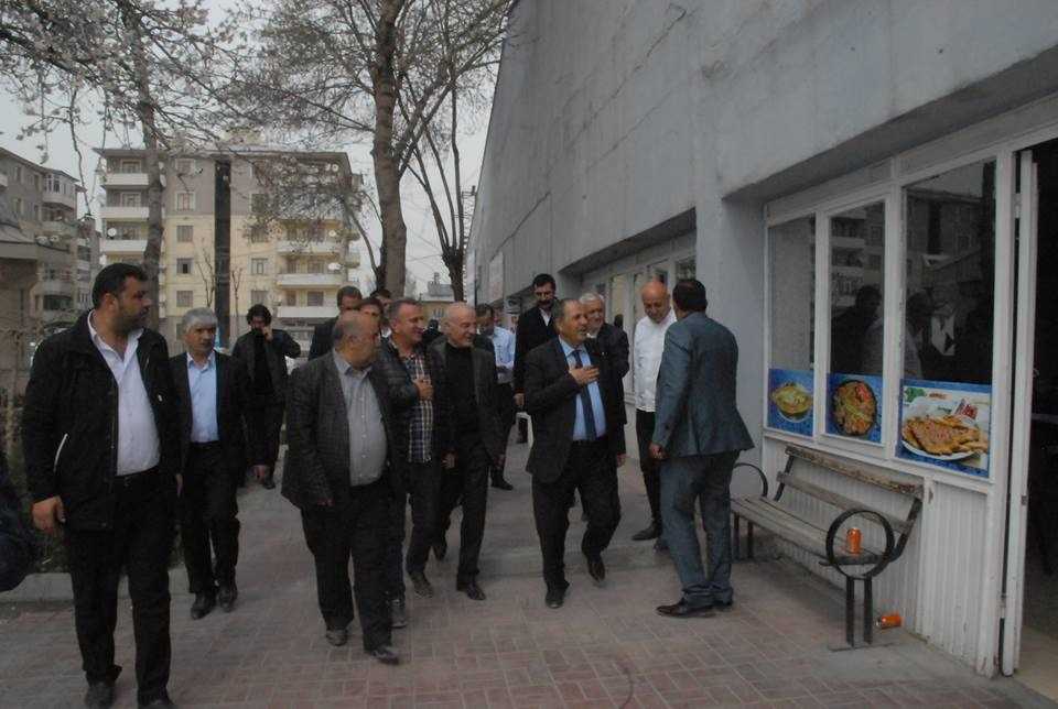 VATSO adayı Kandaşoğlu’ndan esnaf ziyaretleri devam ediyor