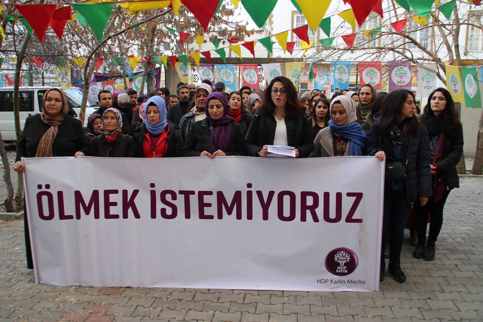 Ceren Özdemir için basın açıklaması polis tarafından ikinci kez engellendi.