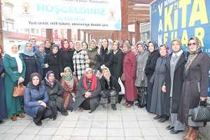 AK PARTİ KADINLAR ‘YERLİ ÜRETİR MİLLİ TÜKETİR’ SLOGANIYLA SERGİ AÇTILAR
