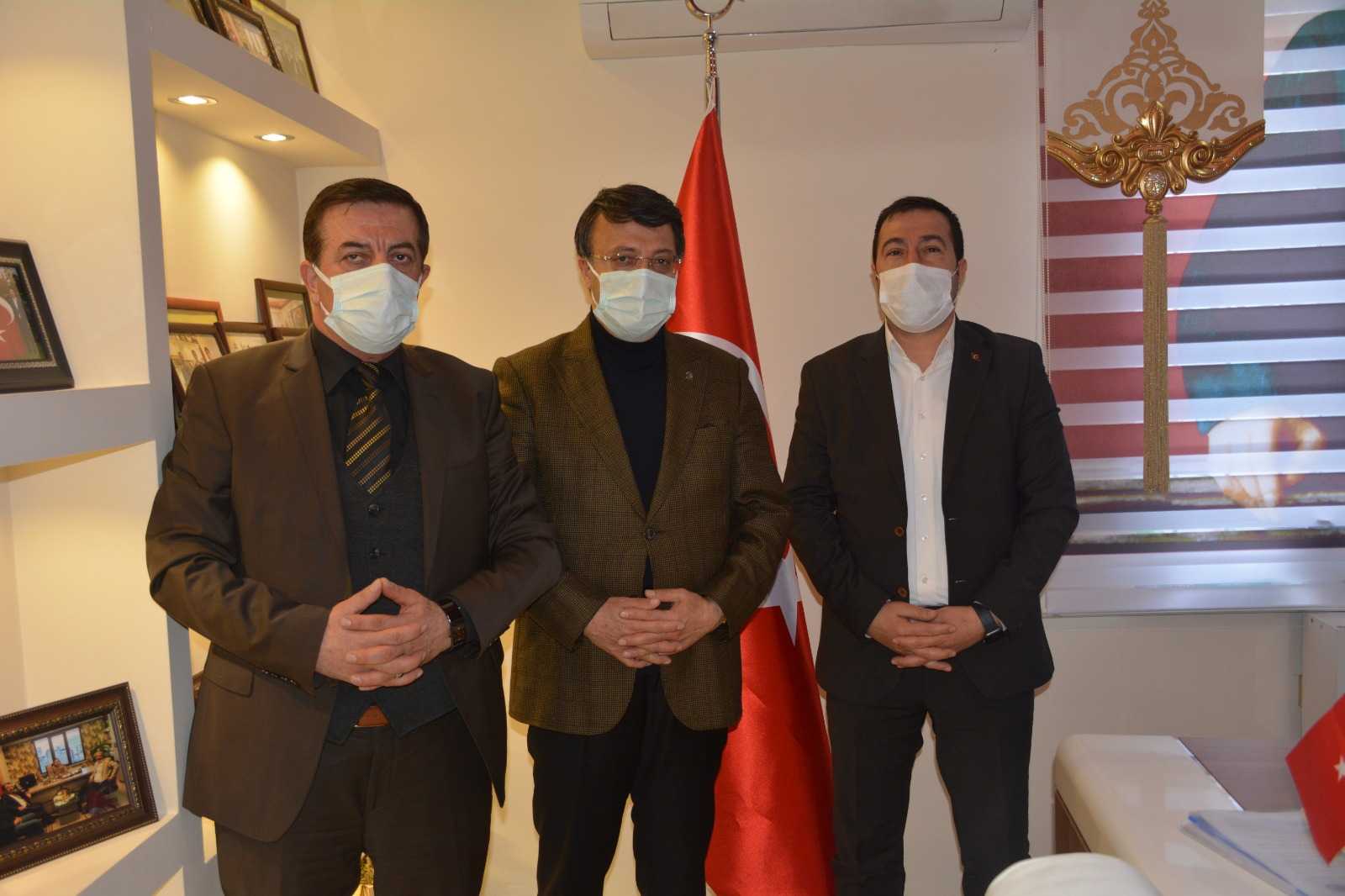 VAN AK PARTİ’DEN ŞEHİT VE GAZİ YAKINLARINA 18 MART ZİYARETİ