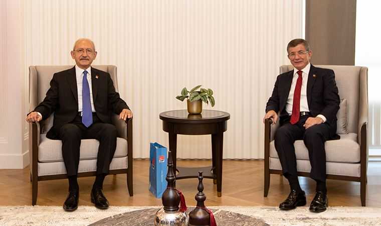 Kılıçdaroğlu ve Davutoğlu biraya geldi,