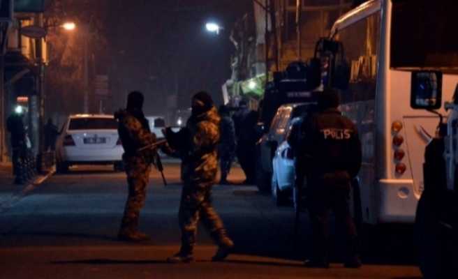 Erciş'te 22 gün içinde 90 gözaltı 37 tutuklama
