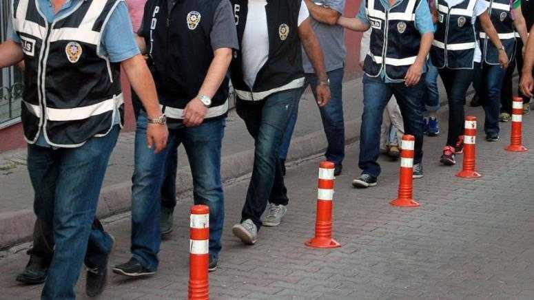 Van merkezli FETÖ operasyonu: 19 gözaltı...