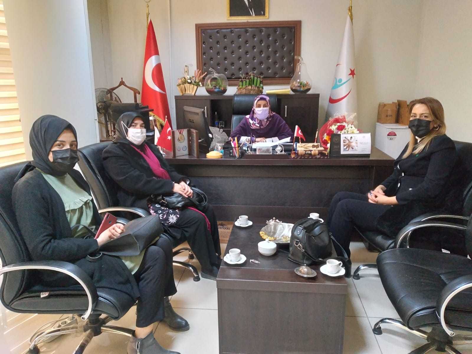 Gelecek Partisi Kadın Kolları’ndan İpekyolu İlçe Sağlık Müdürü Gümüş’e ziyaret