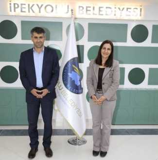 İpekyolu Belediyesi’nde eş başkanlardan ilk genelde