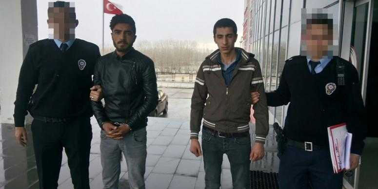 Okulda hırsızlık iki tutuklama geldi.