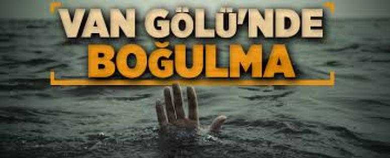 Van Gölü’ne Giren Genç Boğuldu