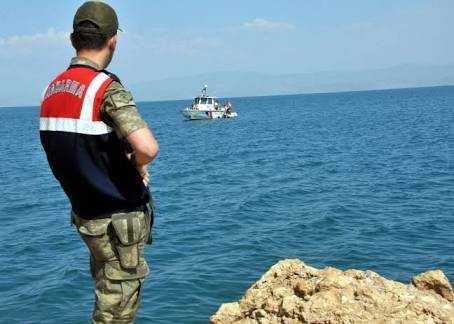 Van Balığı'nı Jandarma Koruyor