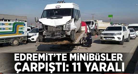 Van'da minibüsler çarpıştı: 11 yaralı