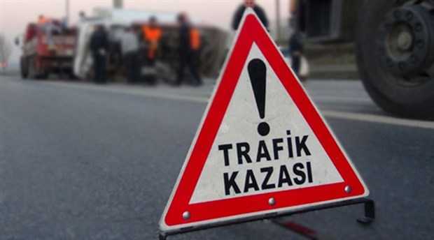 Van'da Kaçak Şahıs Aracı Kaza Yaptı: 35 Yaralı