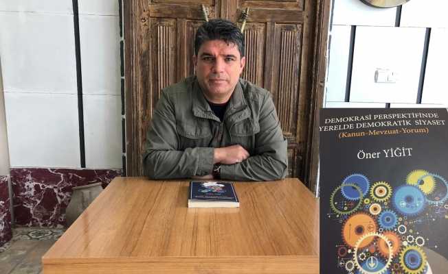KHK'liler üretiyor; Belediye deneyimlerini kitaplaştırdı