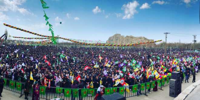 Van’da ‘NEWROZ’ böyle kutlandı!